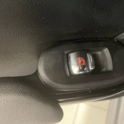 Hatch 5 Portes Cooper 136 ch DKG7  Edition Premium - photo 48/53