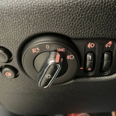 Hatch 5 Portes Cooper 136 ch DKG7  Edition Premium - photo 27/53