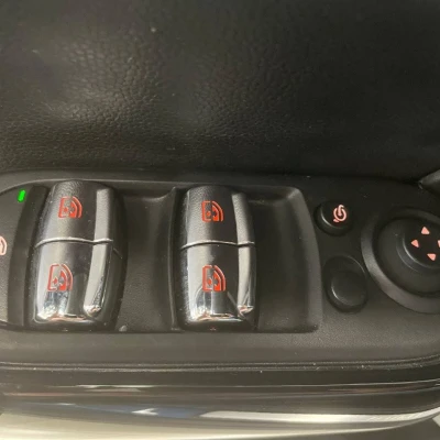 Hatch 5 Portes Cooper 136 ch DKG7  Edition Premium - photo 25/53