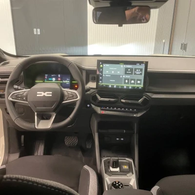 Duster Hybrid-G 150 4x4  Journey - photo 25/74