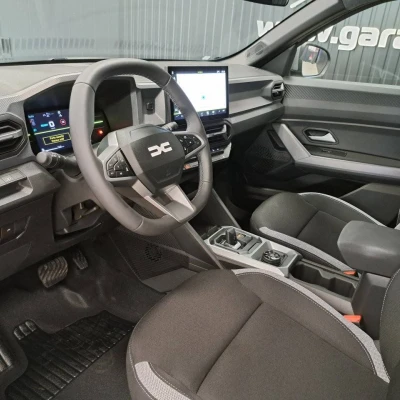 Duster Hybrid-G 150 4x4  Journey - photo 17/73