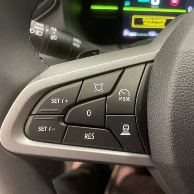 Duster Hybrid-G 150 4x4  Journey - photo 25/73