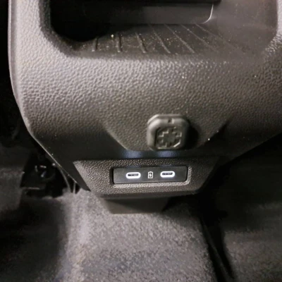 Duster Hybrid-G 150 4x4  Journey - photo 68/73