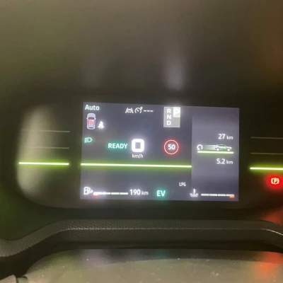 Duster Hybrid-G 150 4x4  Journey - photo 31/73