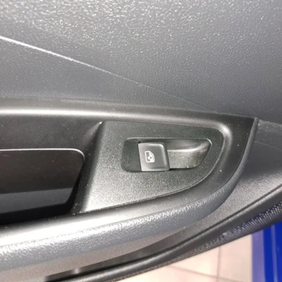 Fabia 1.0 TSI 95 ch EVO 2 BVM5  Selection - photo 51/58
