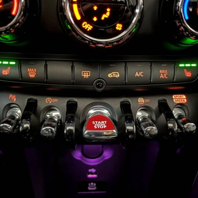 Hatch 5 Portes Cooper 136 ch DKG7  Edition Premium Plus - photo 40/58