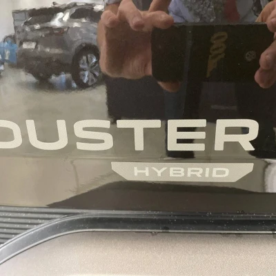 Duster Hybrid-G 150 4x4  Journey - photo 19/78