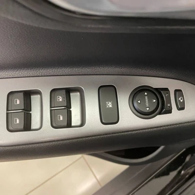Stonic 1.0 T-GDi 120 ch MHEV iBVM6  GT Line Premium - photo 34/62