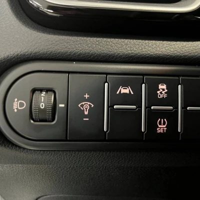 CEED SW 1.5 T-GDi 160 ch DCT7  Active - photo 31/61